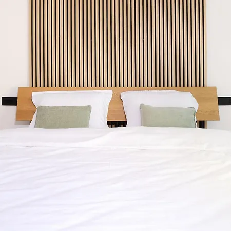 Matias Cozy Crib 布拉索夫